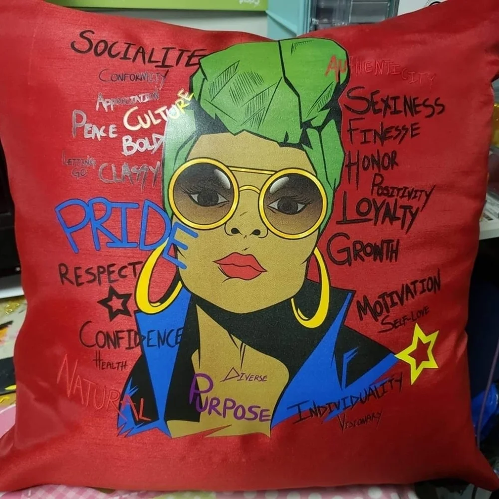 Custom Pillows‎